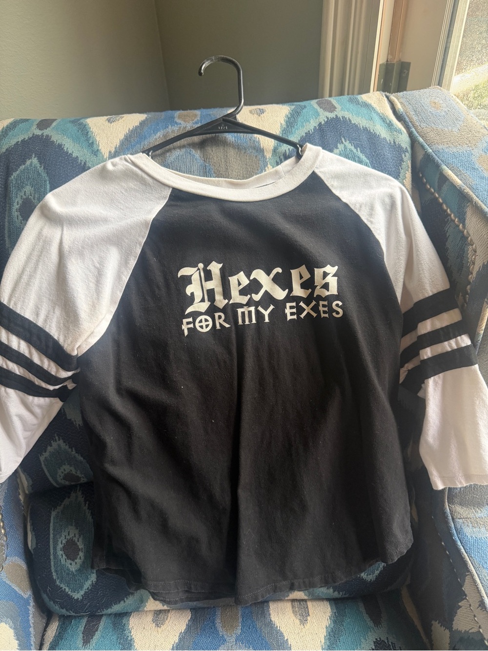 Hot Topic Black and White 'Hexes for My Exes' Long Sleeve Raglan Tee